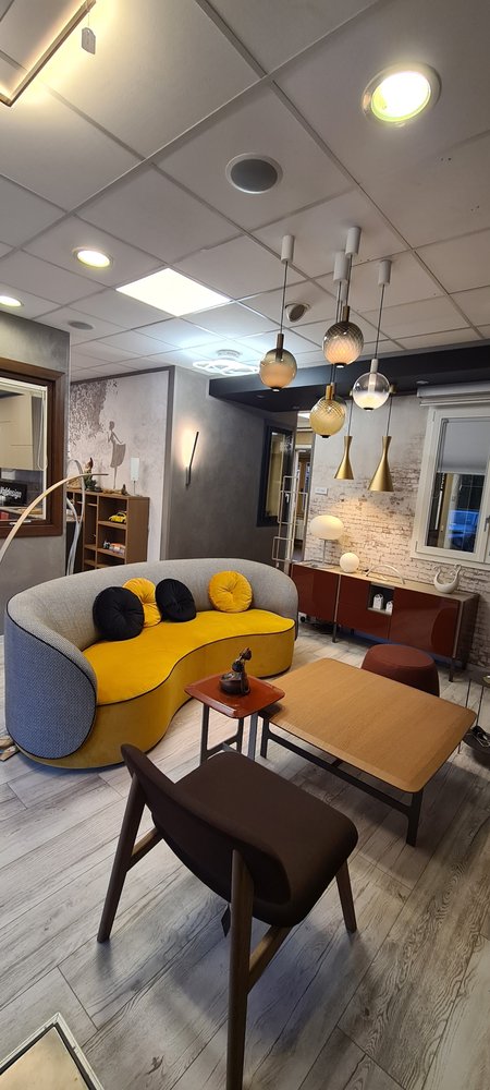 20230330-080708-showroom-brescia-cavagnaarredi33C01C2A-5298-9D1D-5F62-4B6F13D341DB