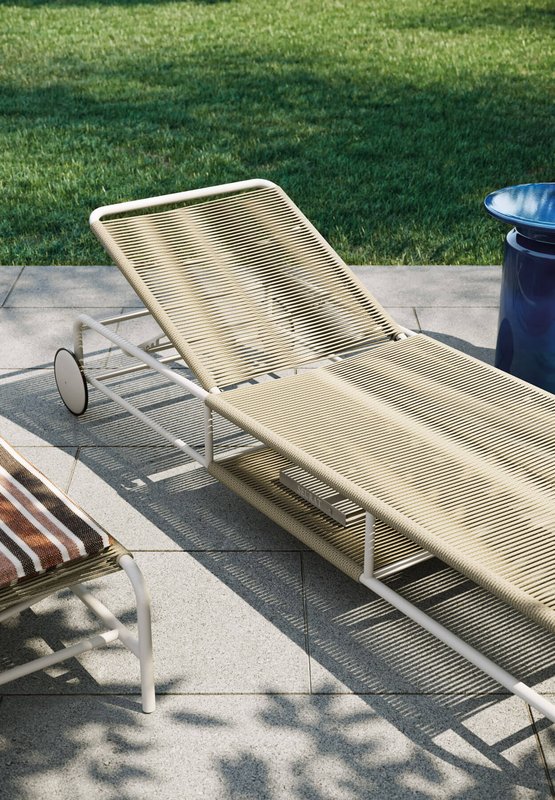 2022-lettini-air-v2-alta-outdoor-lettini-chaise-longue-brescia-cavagnaarrediA83EF57B-D7CD-978C-602A-92ABBAB6CF5D