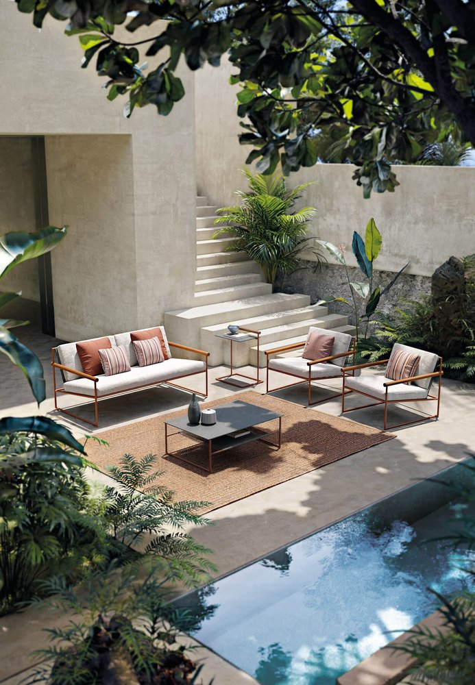 2022-pipe-verticale-outdoor-tavolini-brescia-cavagnaarredi068262B0-AF2B-848E-9DD0-6C80BBC0904D