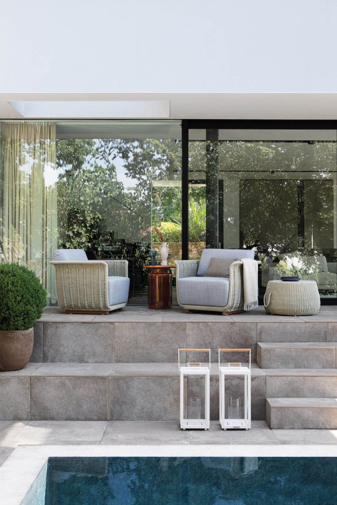 bellagio-03-outdoor-tavolini-brescia-cavagnaarrediAD9D09C2-0B6A-3B6E-F1AB-EDD799823837