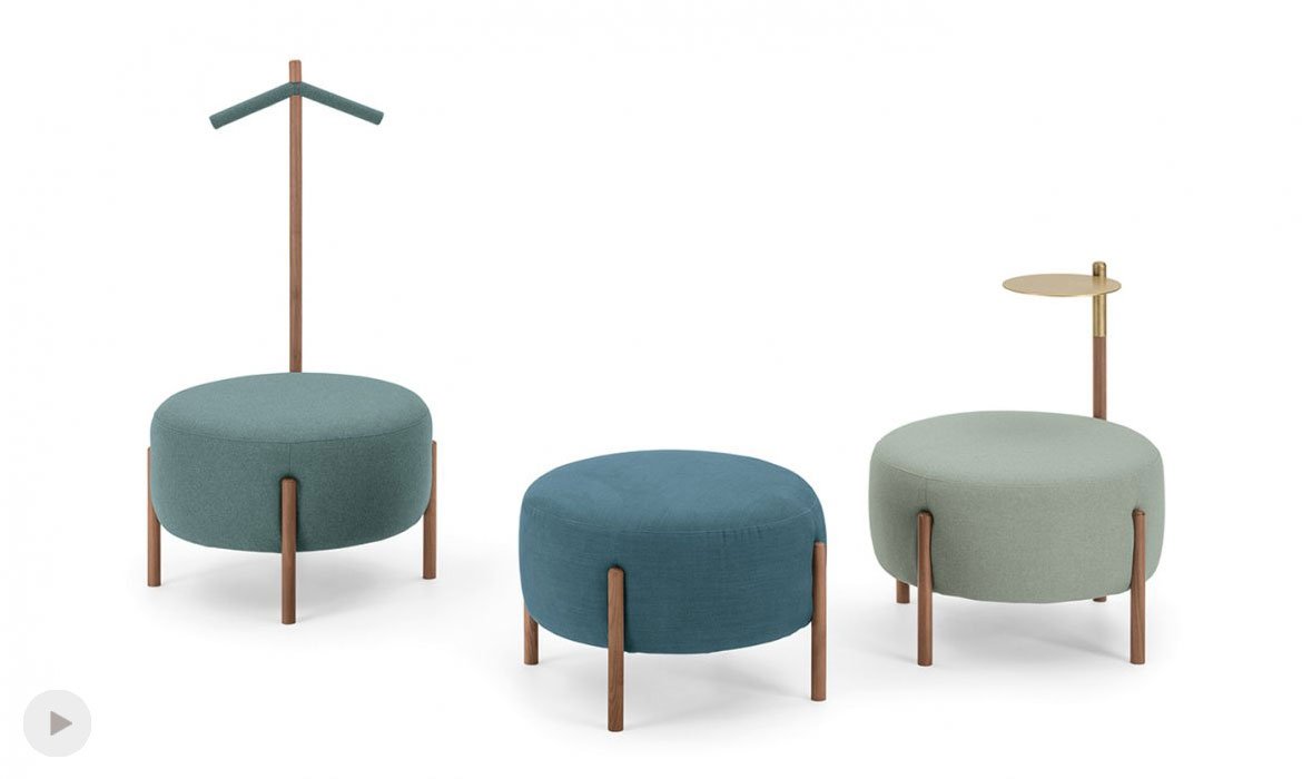 flag-pouf-bolzan-2a-accessori-e-complementi-cavagnaarredi-provincia-brescia1991D956-E900-70D1-9F01-916F737E7723