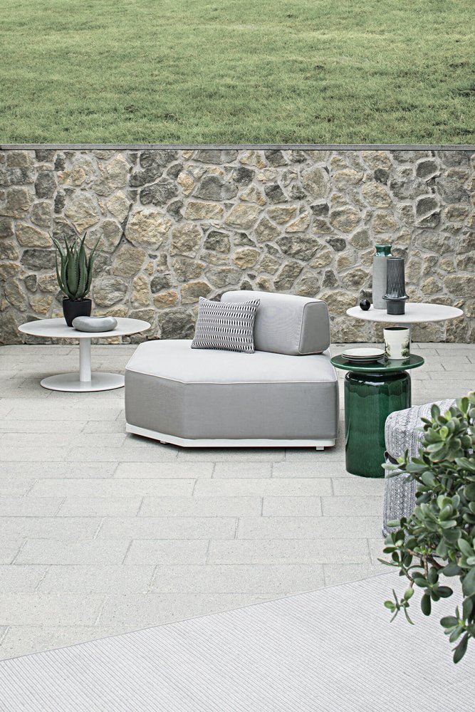 laguna-panarea-outdoor-tavolini-brescia-cavagnaarredi614BA163-1E34-65D8-DF14-E4BAE0A3BC1C