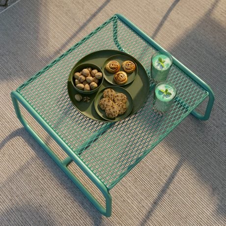 lolita-verde-salvia-tavolino-outdoor-460×460-outdoor-tavolini-brescia-cavagnaarredi98443918-16F9-B3E9-4450-ECDED87950DC