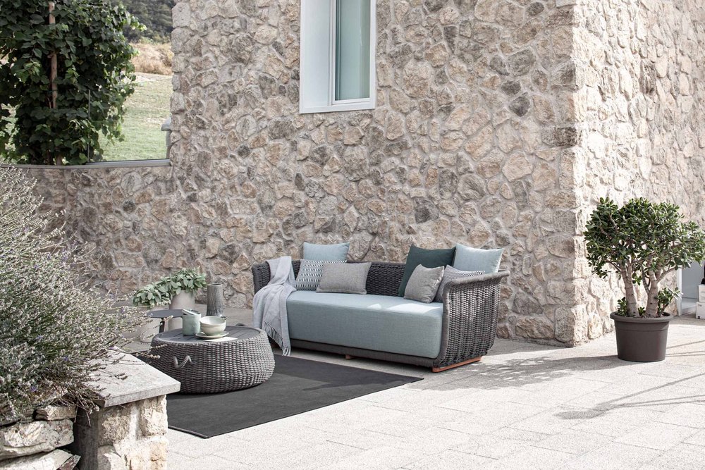 ludo-coffe06-slider-scaled-outdoor-tavolini-brescia-cavagnaarredi096B36DA-5EC6-690B-8D7E-6B03DBA4DC30