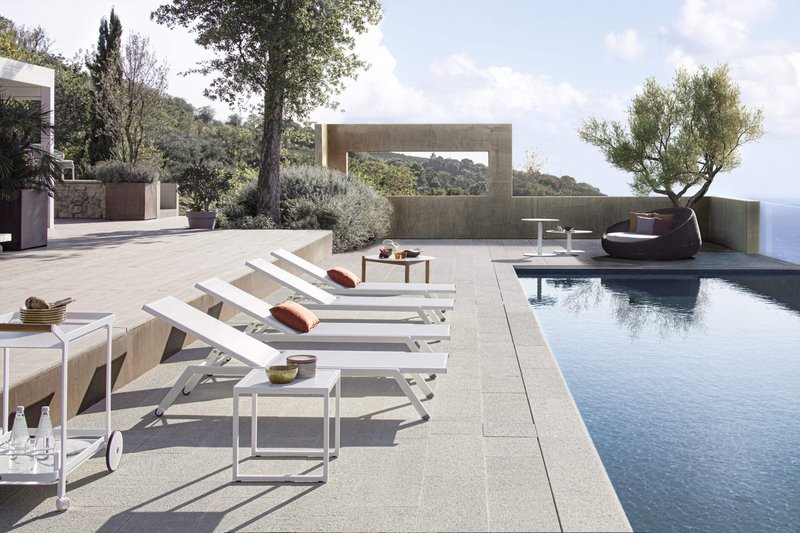 maxim-qubik-butler-scaled-outdoor-lettini-chaise-longue-brescia-cavagnaarredi78551773-CE3D-3FBC-DC8E-862FC2C59E9B