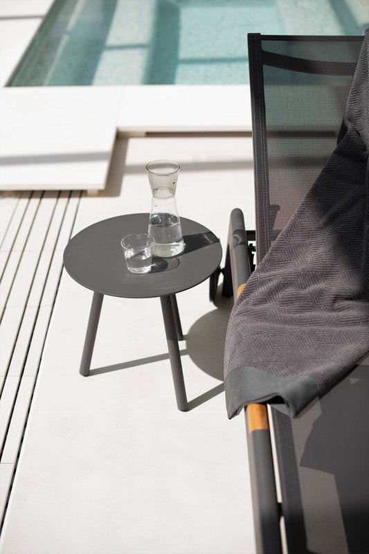 nevada01-slider-outdoor-lettini-chaise-longue-brescia-cavagnaarredi0849DB0B-AB0C-D098-25BC-70DD3B06BB23