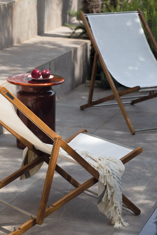 nirvana-vertigo-panarea-01-outdoor-lettini-chaise-longue-brescia-cavagnaarredi8EB46AAE-1158-A38C-73F4-A4FD046601AE