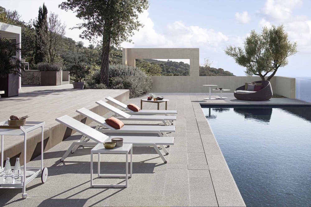qubik04-slider-scaled-outdoor-tavolini-brescia-cavagnaarredi8F41BF84-D1B8-6564-5A6F-253074050E61
