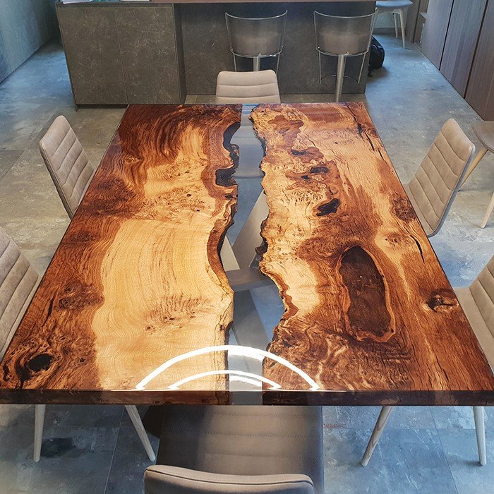 rovere-001-1-tavoli-in-legno-e-resina-cavagnaarredi-provincia-brescia90686DC2-CB9A-0B1C-2C09-71AF00CB1D0F