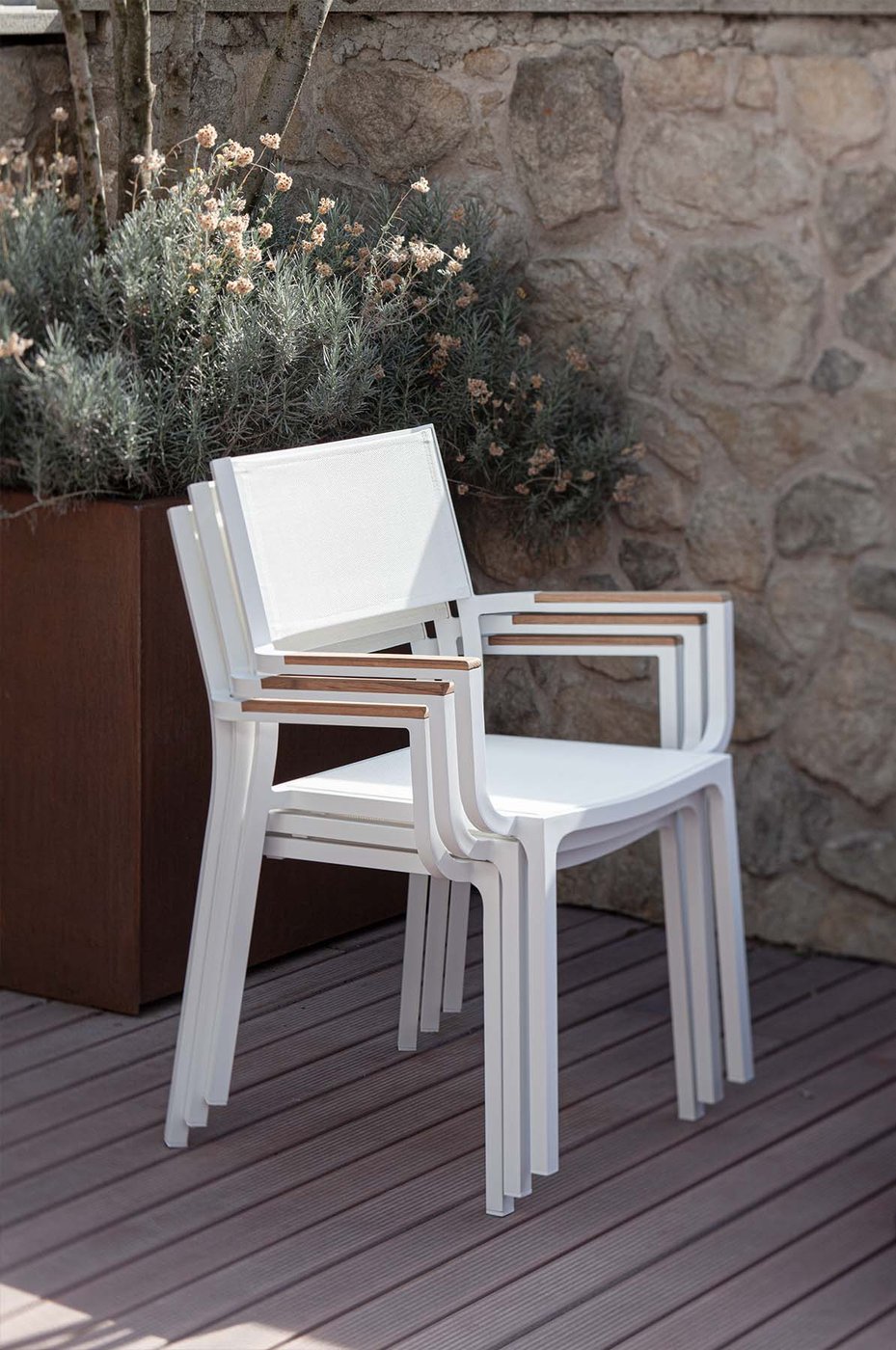 sunnyb02-slider-outdoor-sedie-e-sgabelli-cavagnaarredi-provincia-bresciaD9F745D3-89E1-F1CF-1CB9-E8C6EFB41D76