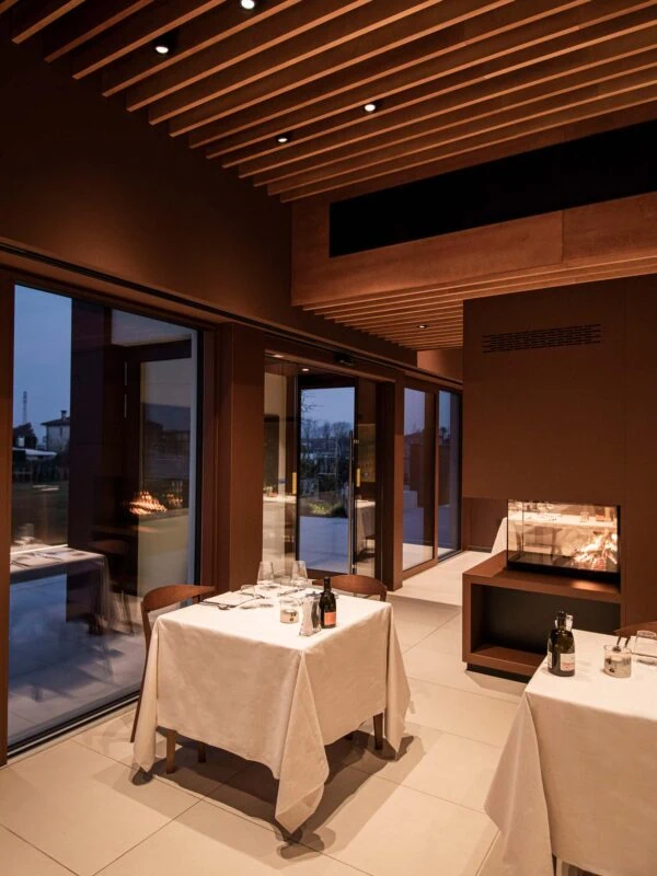 BEAM_MASTER_tavoli-1_ristorante_locanda_42-600×800