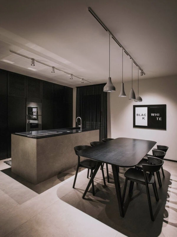 BLANC_NOIR_cucina-1_ber_back__white-600×800