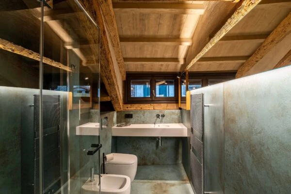 CYLINDER_SPOT_bagno-2_residenza_venezia_rubbi-600×400