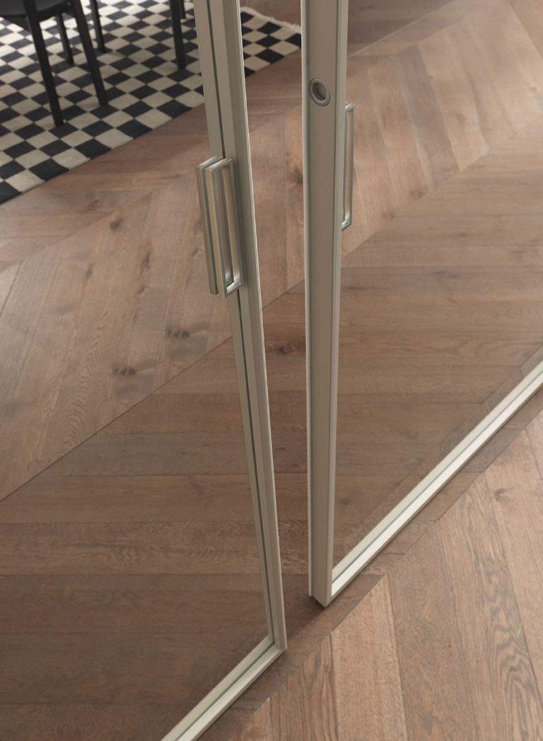 Ego-dett-01-768×1047