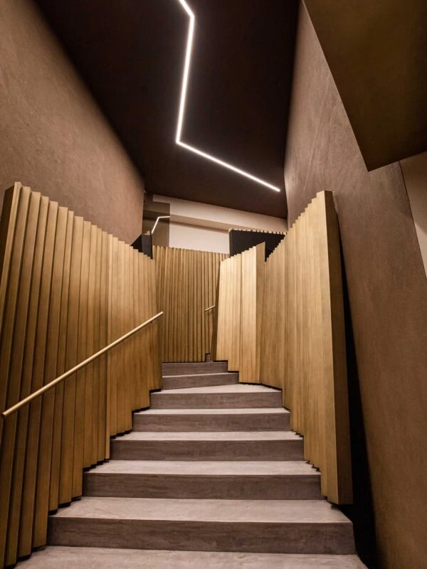 GHOST_LINE33_tagli_luce_pieropan-600×800