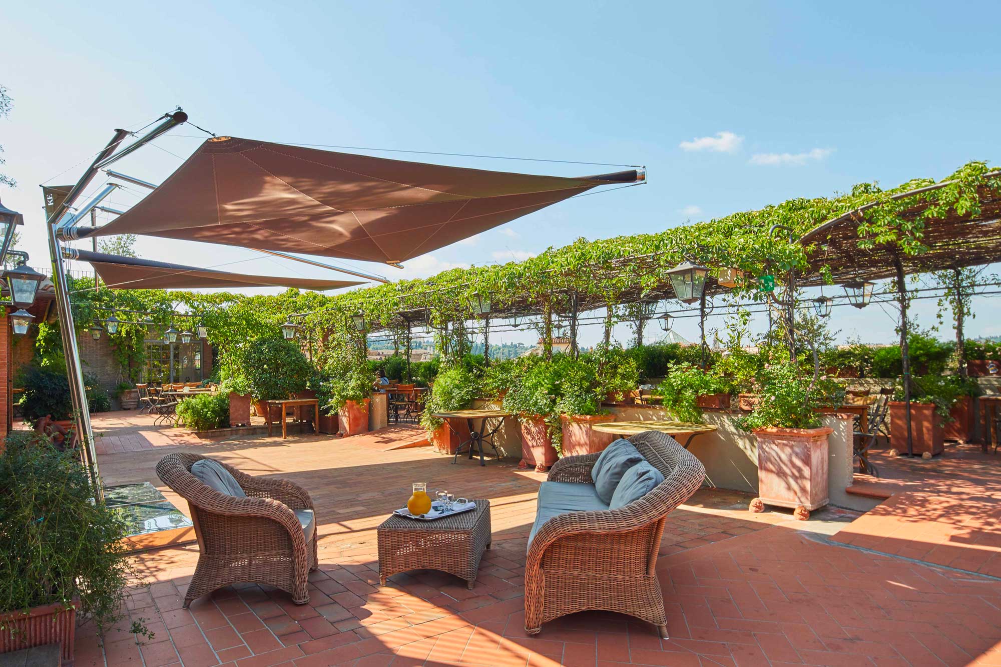 Kolibrie_KE_Hotel-Baglioni