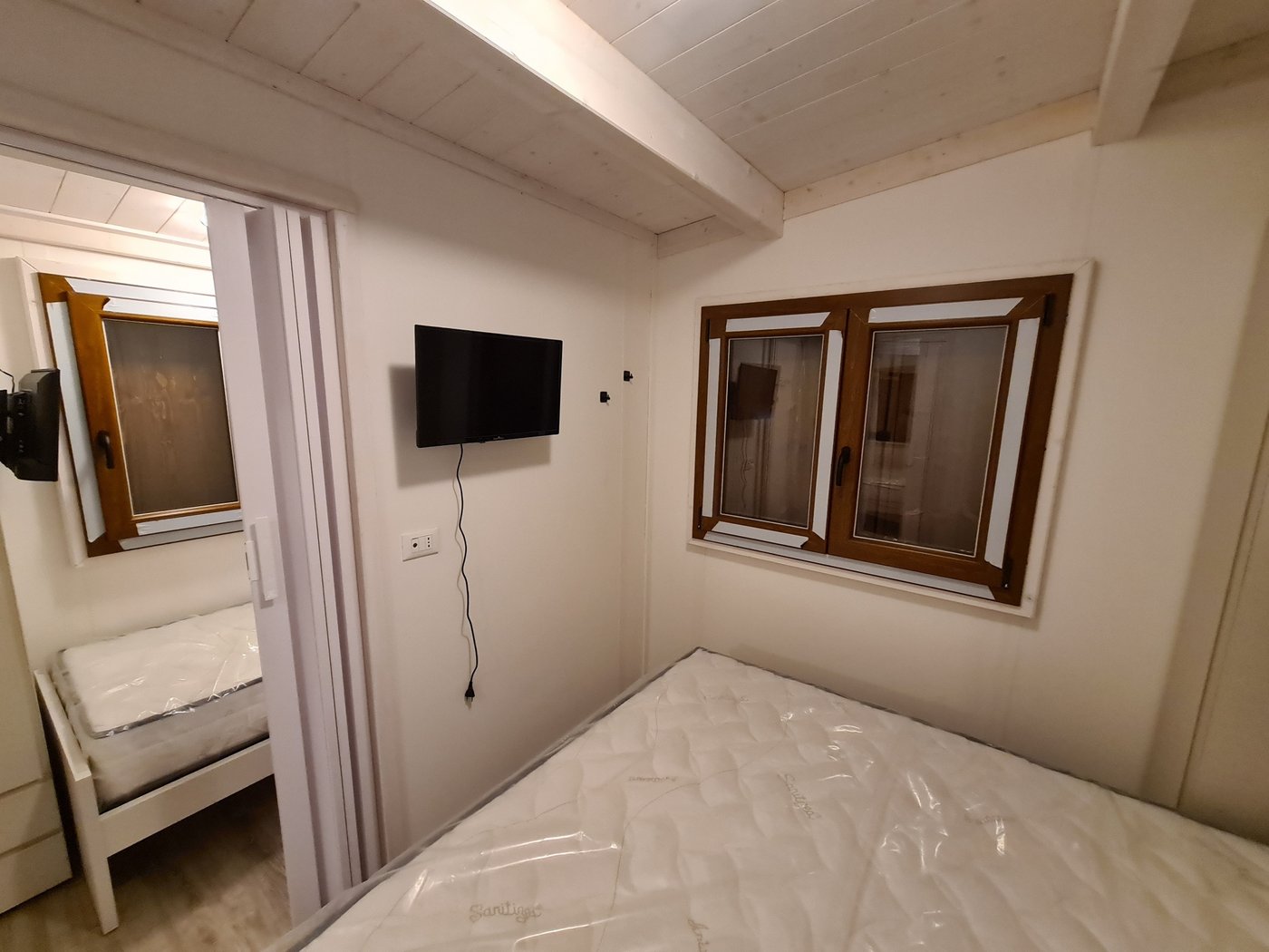 arredi-per-mobil-home-brescia084CC45C4E-FE1E-D702-FF4A-97849C94EAAE