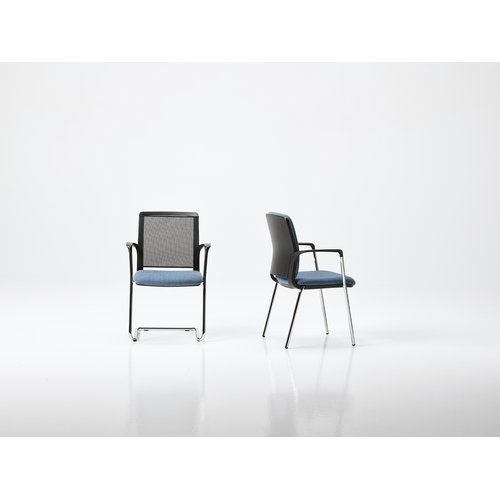 crazy-lt-001-1930×1447-sedie-poltrone-ufficio-cavagnaarredi-bresciaAD62F705-9E0C-4BE7-E734-5BA097AE7B4D