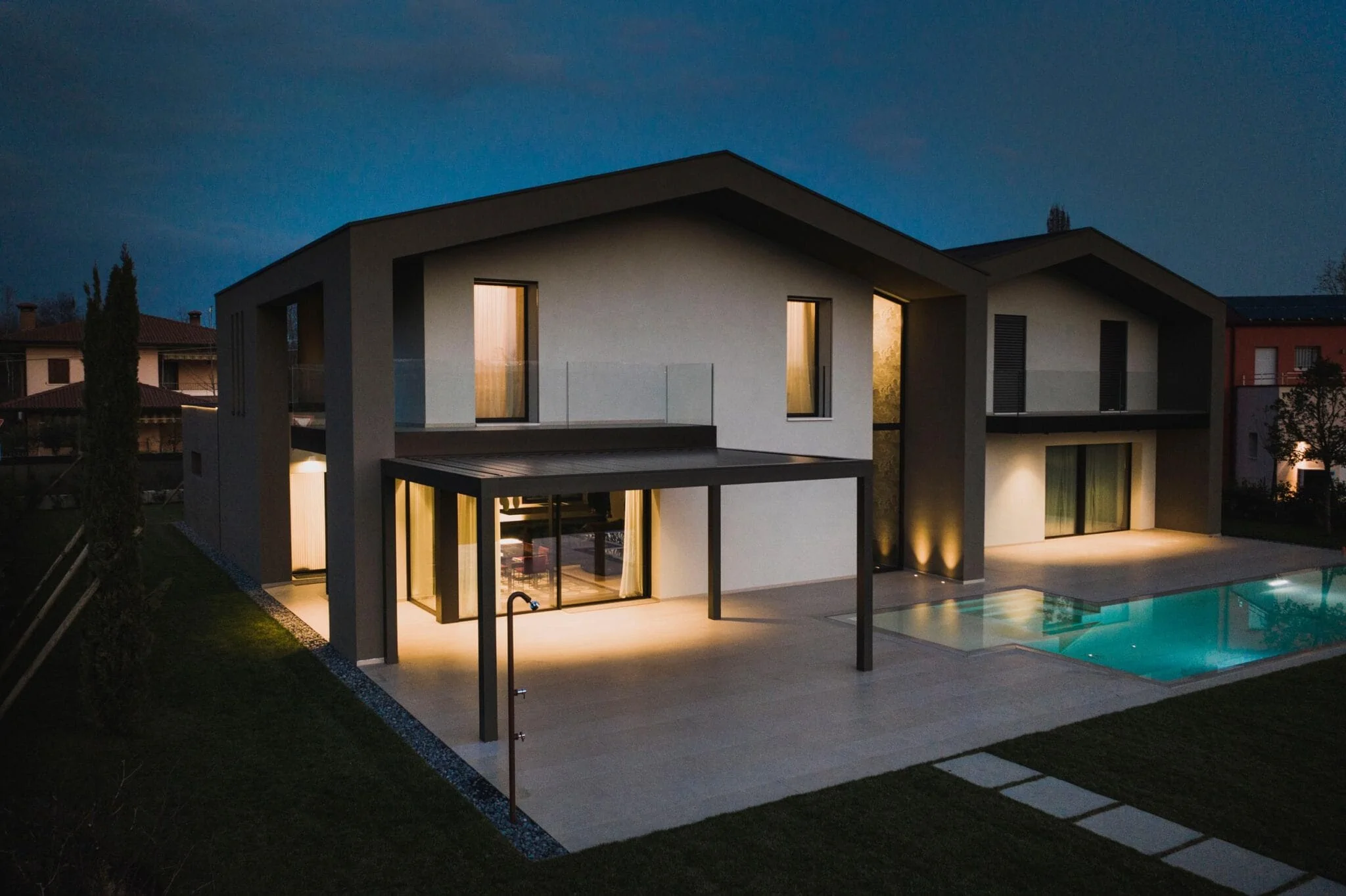 esterno_piscina-1_superior_guglie-2048×1364