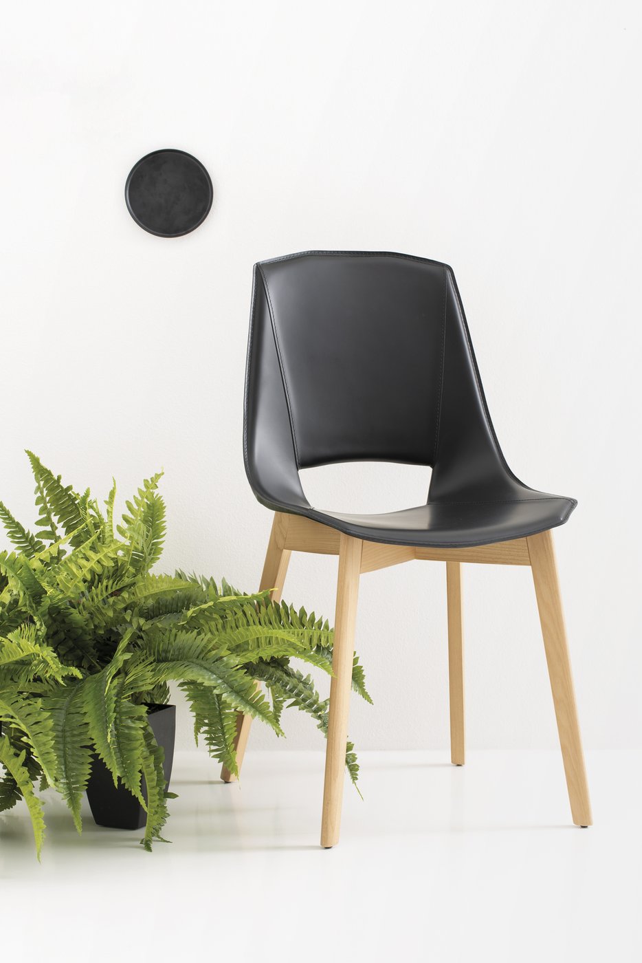 eva5-02-1-arredi-zona-living-openspace-sedie-da-cucina-cavagnaarredi-provincia-brescia3B01BC21-A4C0-336F-167A-F8BECC8E60A8