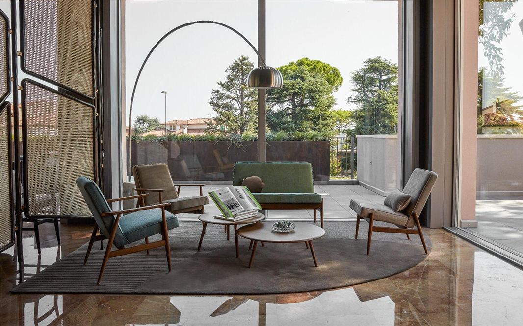 hosp-229D393EB-10AC-BC4A-421F-9EA9FDAC990B