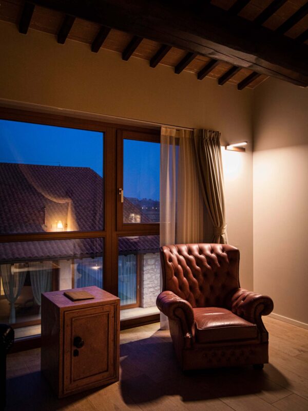 interno-2_hotel_magari-600×800