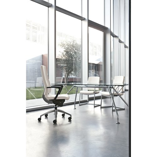 kastel-poltrone-operative-konvert-03-poltrone-per-ufficio-cavagnaarredi-brescia31B05E77-B339-5153-56ED-A1A7BD6283D3