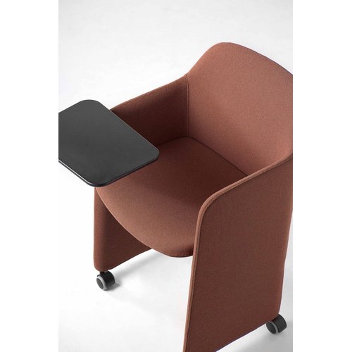 key-meet-dt-3-scaled-poltrone-per-ufficio-cavagnaarredi-bresciaE5CD1547-580F-0427-2AEE-778DADFEAA47