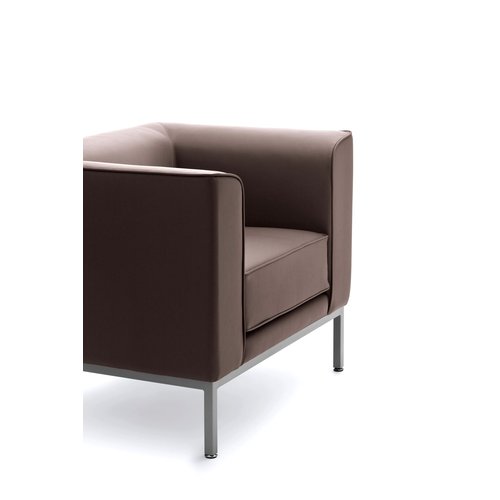 korall-5-bis-scaled-poltrone-per-ufficio-cavagnaarredi-bresciaEE895314-9EE9-1C7A-51C3-F261E609A22B
