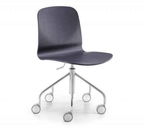 liu-ds-lg-arredi-zona-living-openspace-sedie-da-cucina-cavagnaarredi-provincia-brescia0E27C5E9-CF84-FD8C-6D4E-B43CFCBB3474