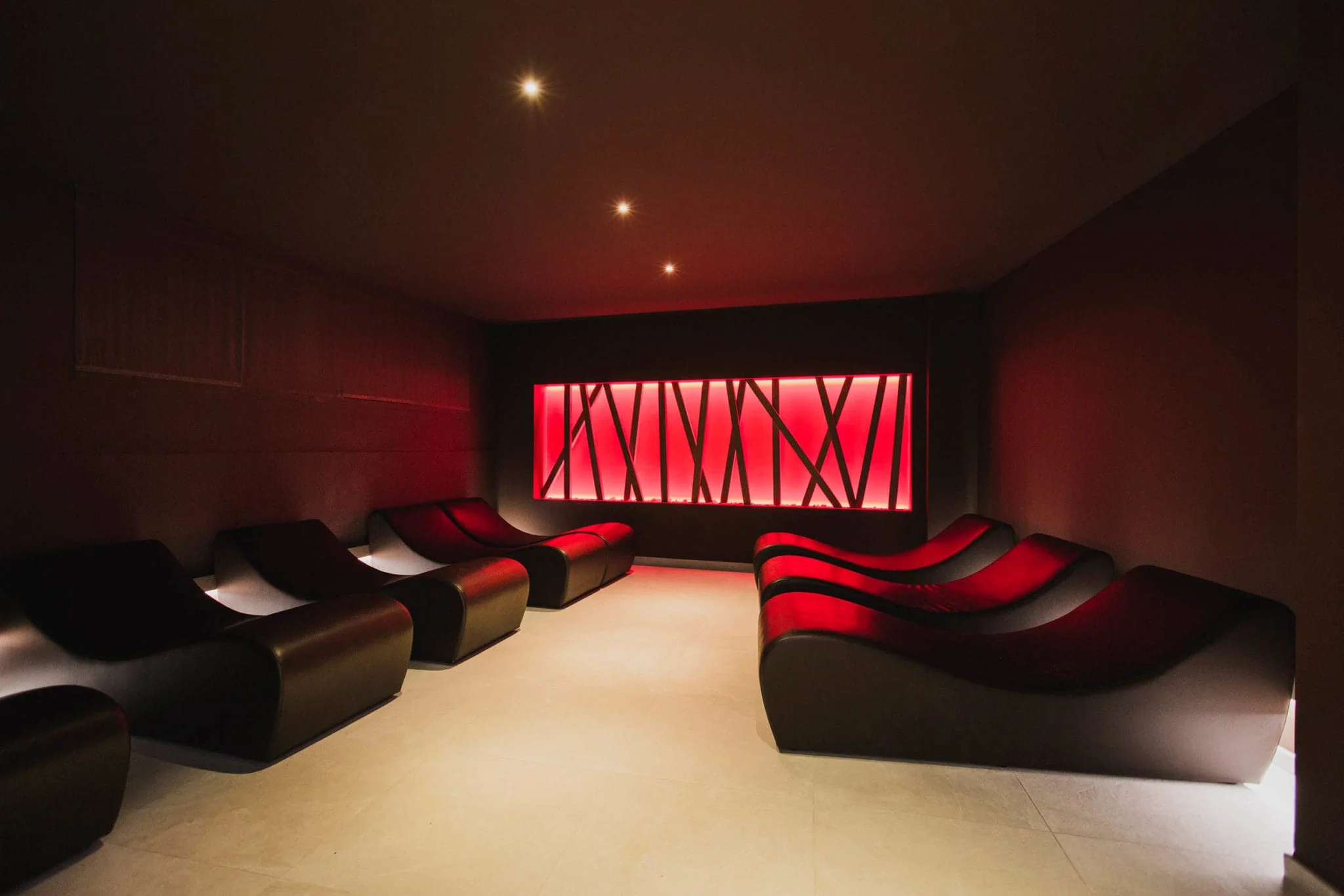 orizz_OLEV_TINY_BUILT_IN_DOWNLIGHT-3_centro_benessere_spa_grandh_montegrotto_terme_padova_illuminazione_led-2048×1366