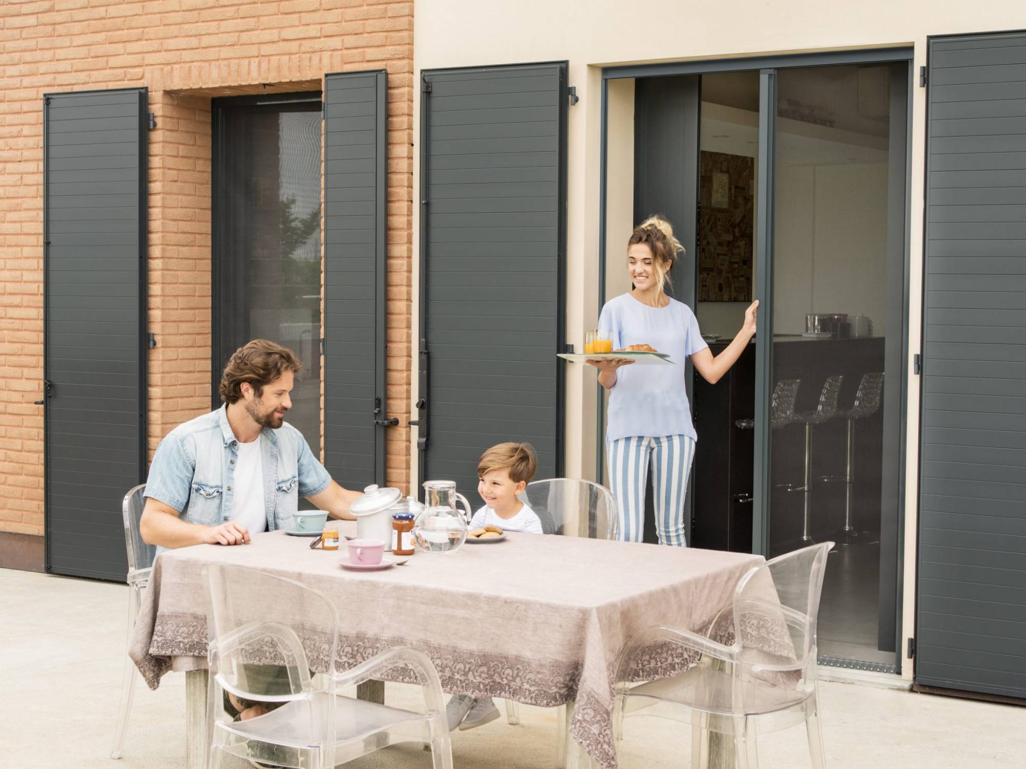 sintesi-vassoio-famiglia3202AC3C-14AF-B668-34D5-B746F9A4BF68