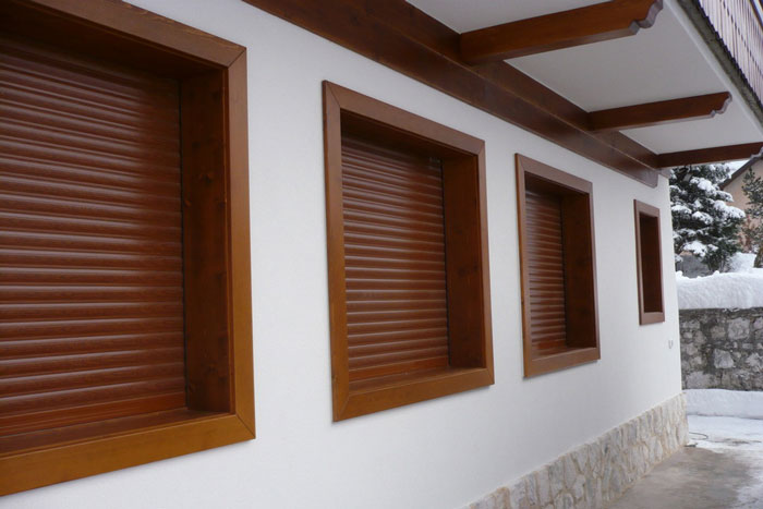 tapparelle-coibentate4A47F355-B5F6-D929-C1BC-2D7B04D1810C