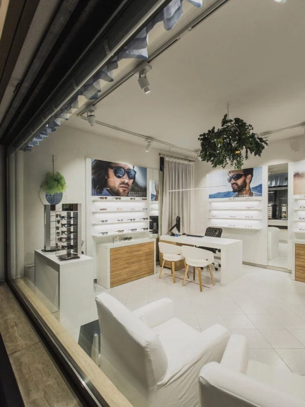 vert_otticalab-7_illuminazione_showroom_ottica_occhiali_lampada_design_LED-600×800