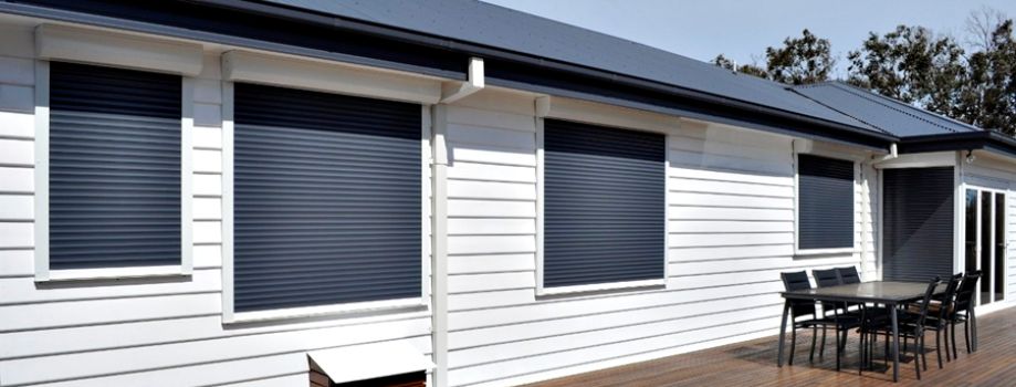 window-roller-shutters6695BDCD-D56F-A7E6-7108-EC3CD44BCFB4