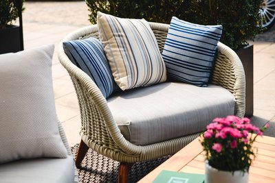Bristol_03_2048x1365-Outdoor-progetti-contract-CavagnaArredi-Provincia-Brescia