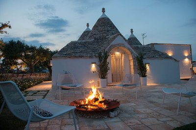 EMU-Outdoor-Furniture_Trullo-Case-di-Fiaba_6-Outdoor-progetti-contract-CavagnaArredi-Provincia-Brescia
