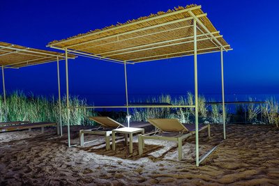 Lettini_mare-Outdoor-progetti-contract-CavagnaArredi-Provincia-Brescia