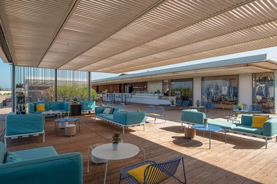 Rosmarino__PNC7298-Outdoor-progetti-contract-CavagnaArredi-Provincia-Brescia